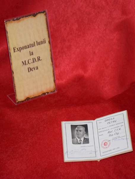 Exponatul lunii februarie 2019: Carnetul de deputat al omului politic dr. Petru Groza și alte obiecte donate muzeului (provin din conacul de la Băcia al fostului prim-ministru)