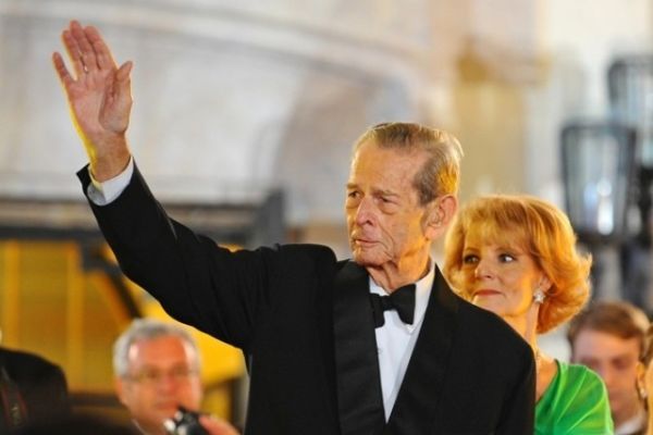 4-regele-mihaiFF9C8BE0-DD6F-435D-A905-73B1AFD650C9.jpg