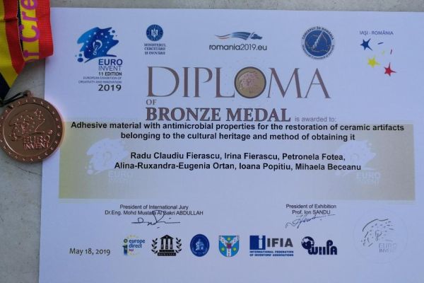 diploma-bronzAC2C8B35-5E16-0D5C-504E-F10DE88B1E3A.jpg