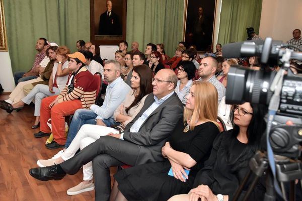 18557454-1896402637300729-5846259312415416996-n670AC329-D024-E933-3DB3-7989F061F140.jpg