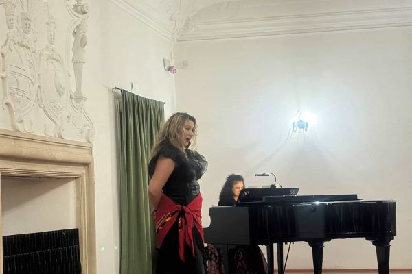 recital-extraordinar-oct-2026-magna-curia-11B266143B-2155-148B-F930-CAA75948FC1F.jpg