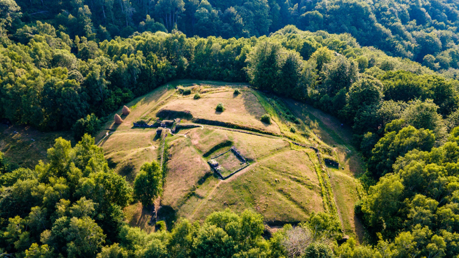 Cetatea_dacică_de_la_Costești-Blidaru_2